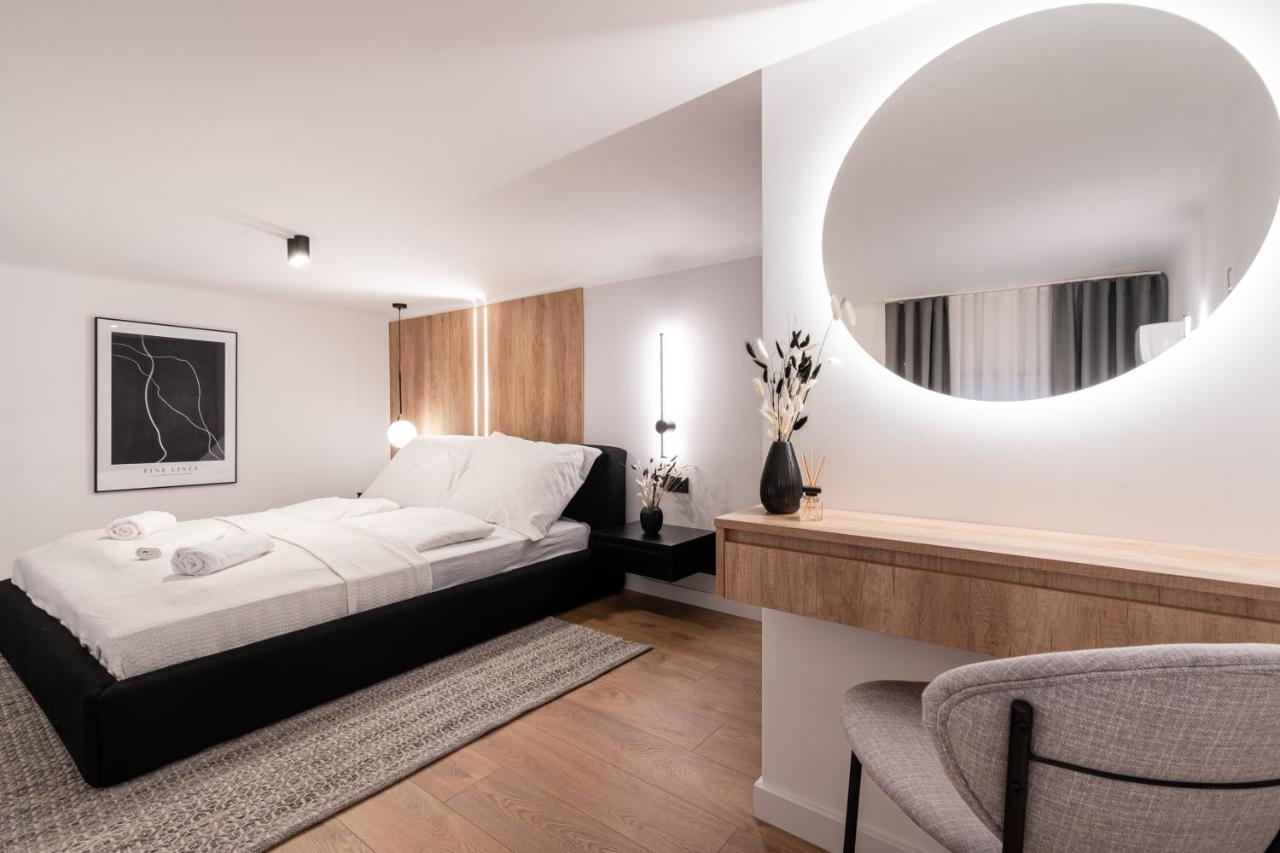 E56 - Grand Boulevard Heritage Residence - Best Location By Bqa Budapest Exterior foto